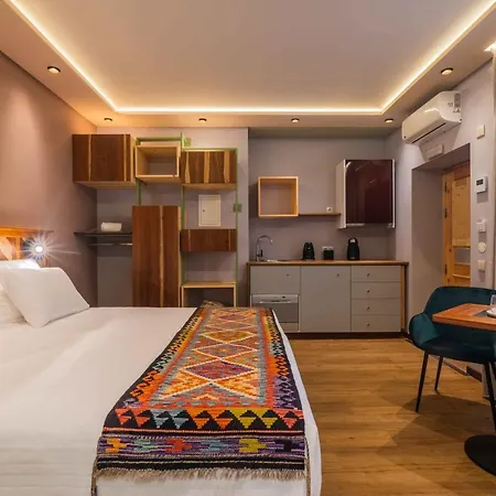 Отель Origens Urban Retreat Adults Only