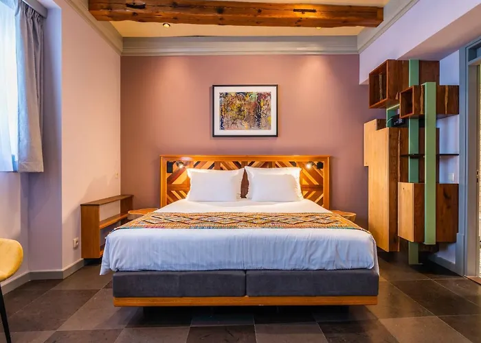 Origens Urban Retreat Adults Only البوفيرا