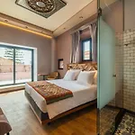 Hotel Origens Urban Retreat Adults Only