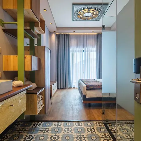 Hotel Origens Urban Retreat Adults Only 3*