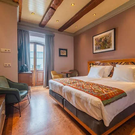 Hotel Origens Urban Retreat Adults Only 3*