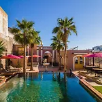 Origens Urban Retreat Adults Only Отель 3*